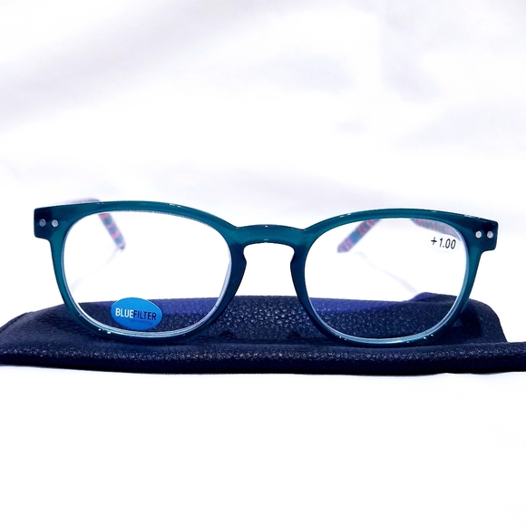 Women's +1.00 Readers - Picture 2 of 9